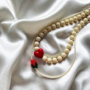 Duet naszyjników “Heart & Strawberry”